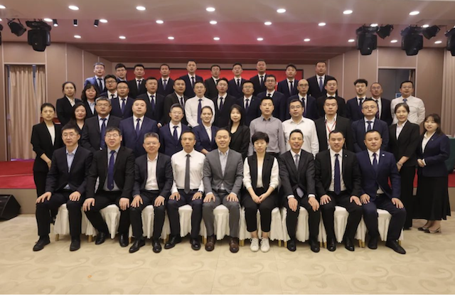 扩规模 夯专业 提经营｜第一服务召开2023年上半年五书会