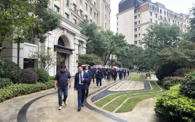 互鉴共进・向标而行|第一服务两大标杆项目接待物业同行参访 互鉴共进・向标而行|第一服务两大标杆项目接待物业同行参访